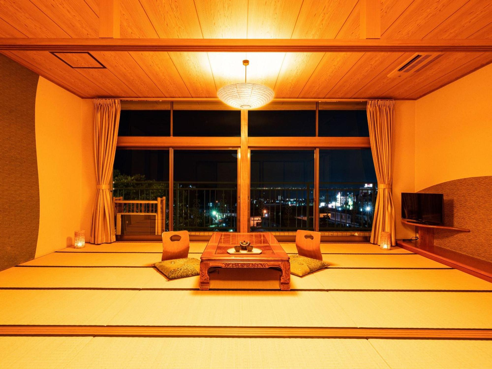 Ooedo Onsen Monogatari Premium Hotel Fugetsu Beppu Rom bilde