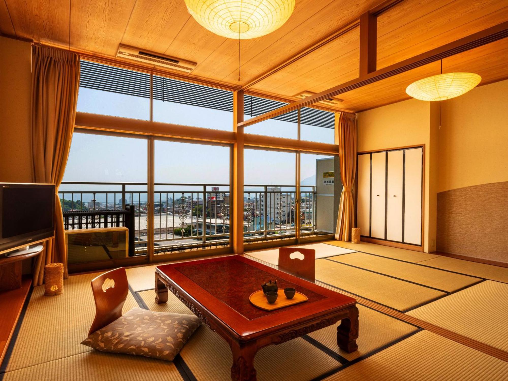 Ooedo Onsen Monogatari Premium Hotel Fugetsu Beppu Rom bilde